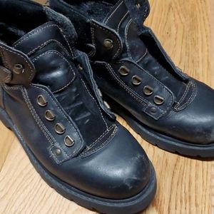 Cedar Ridge size 10 black hiking boots